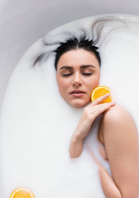 Ml&eacute;čn&aacute; l&aacute;zeň